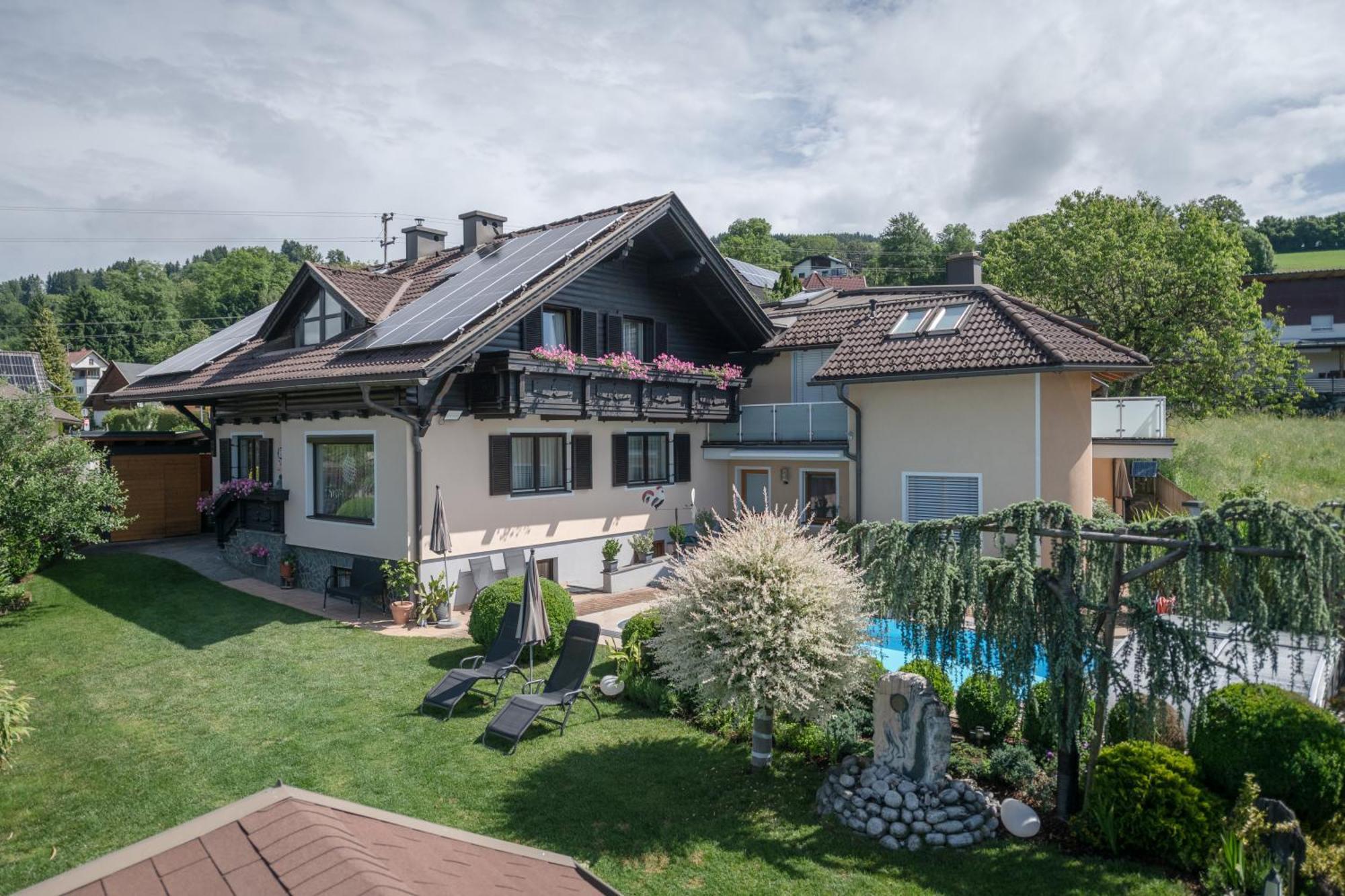 Gaestehaus Maurer/Bader Feldkirchen In Kaernten Luaran gambar